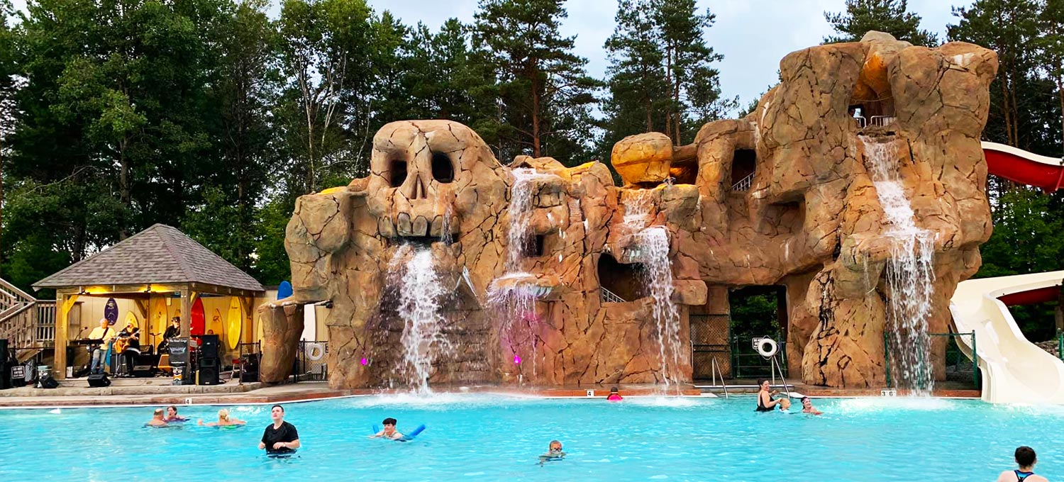Moose Hillock Camping Resort — hero image