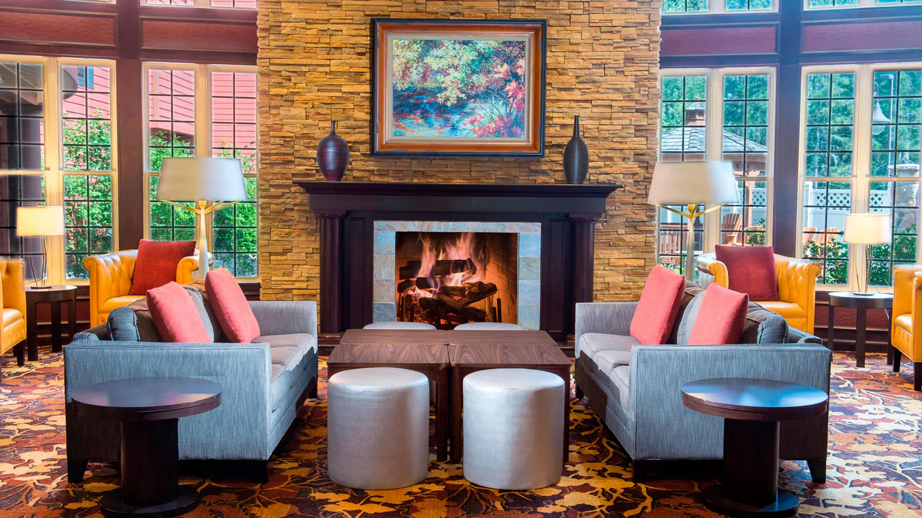 Courtyard Lake Placid — photo from www.marriott.com