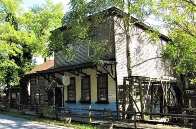 The Olde Mill Inn Bed and Breakfast — hero image